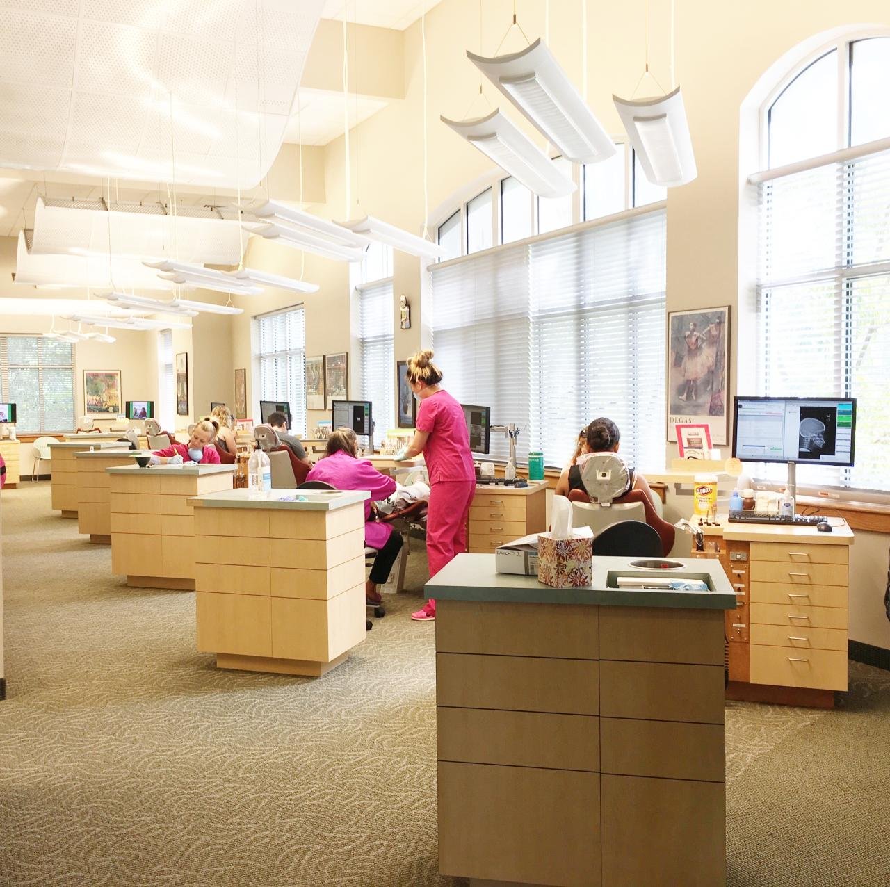 Dental Office Sign Free Stock Photo - Public Domain Pictures